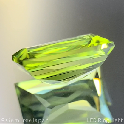 Peridot 1.05ct / U.S.A.