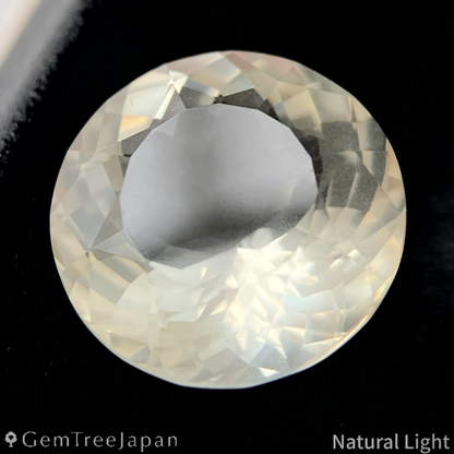 Orthoclase Feldspar 6.38ct / Sri Lanka