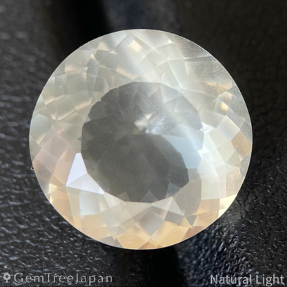 Orthoclase Feldspar 6.38ct / Sri Lanka