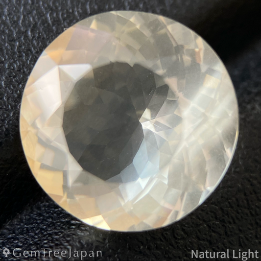 Orthoclase Feldspar 6.38ct / Sri Lanka