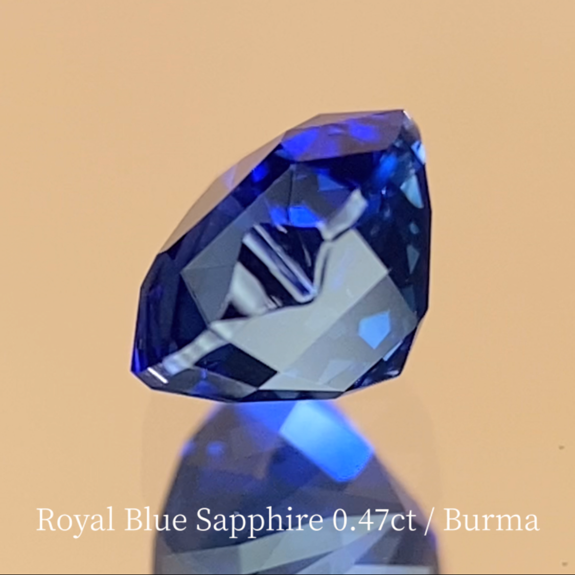 Royal Blue Sapphire 0.475ct / Burma