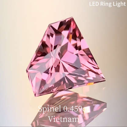 Spinel 0.459ct / Vietnam