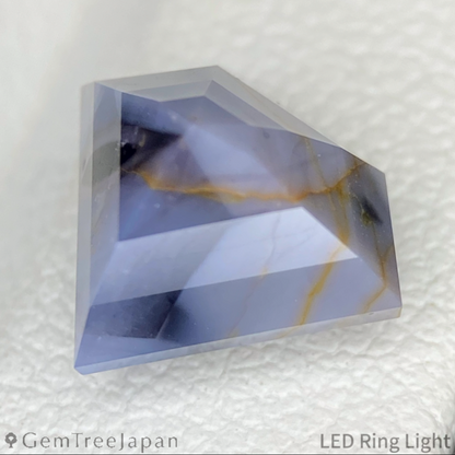 Unheated Parti-Color Sapphire 4.150ct / Vietnam