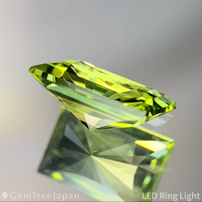 Peridot 0.87ct / U.S.A.