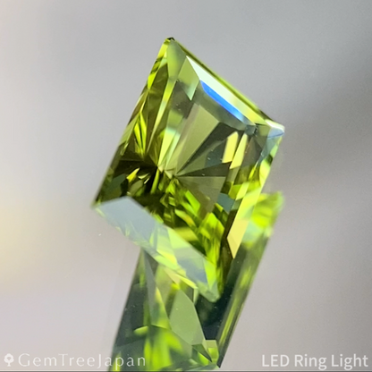 Peridot 0.87ct / U.S.A.