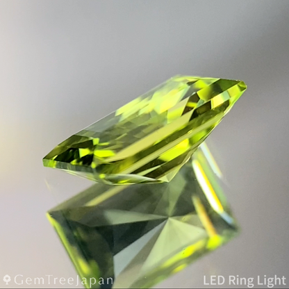 Peridot 0.87ct / U.S.A.