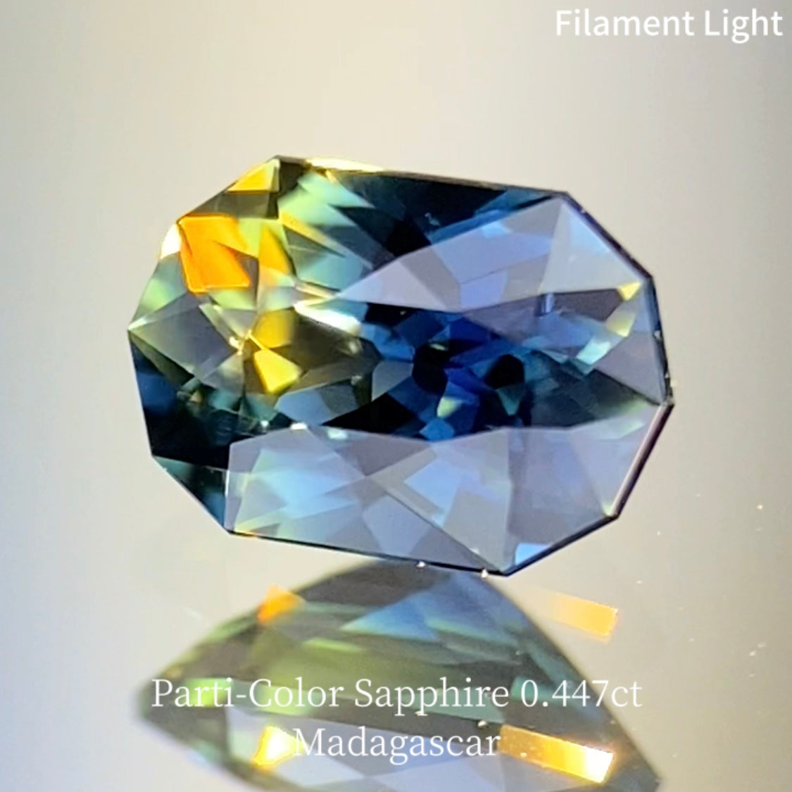 Parti-Color Sapphire 0.447ct / Madagascar