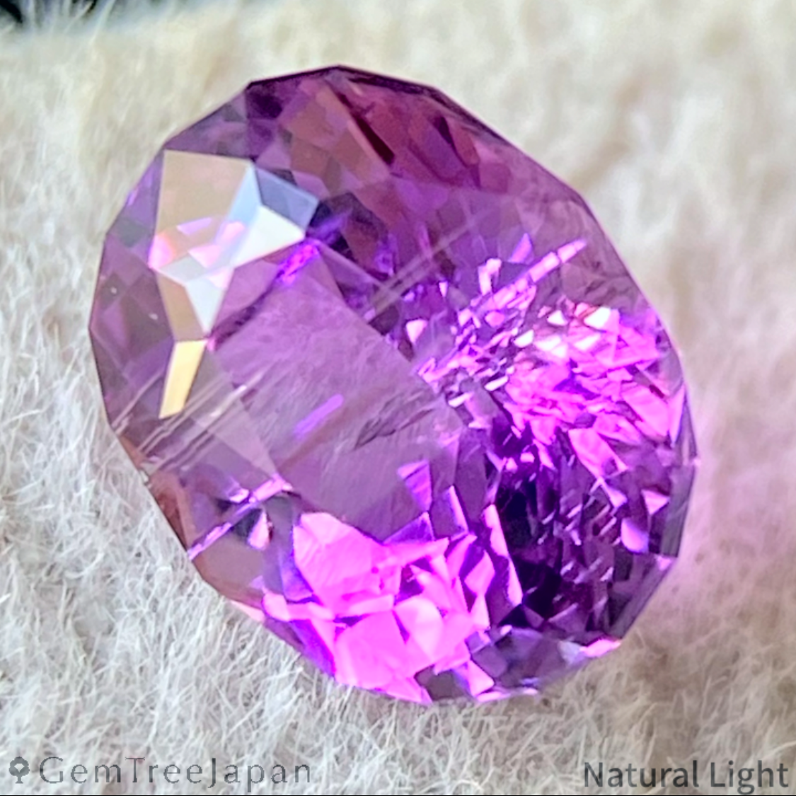 Un-Heat Zoisite 0.563ct / Tanzania