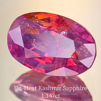 Un-Heat Kashmir Sapphire 1.147ct / Pakistan