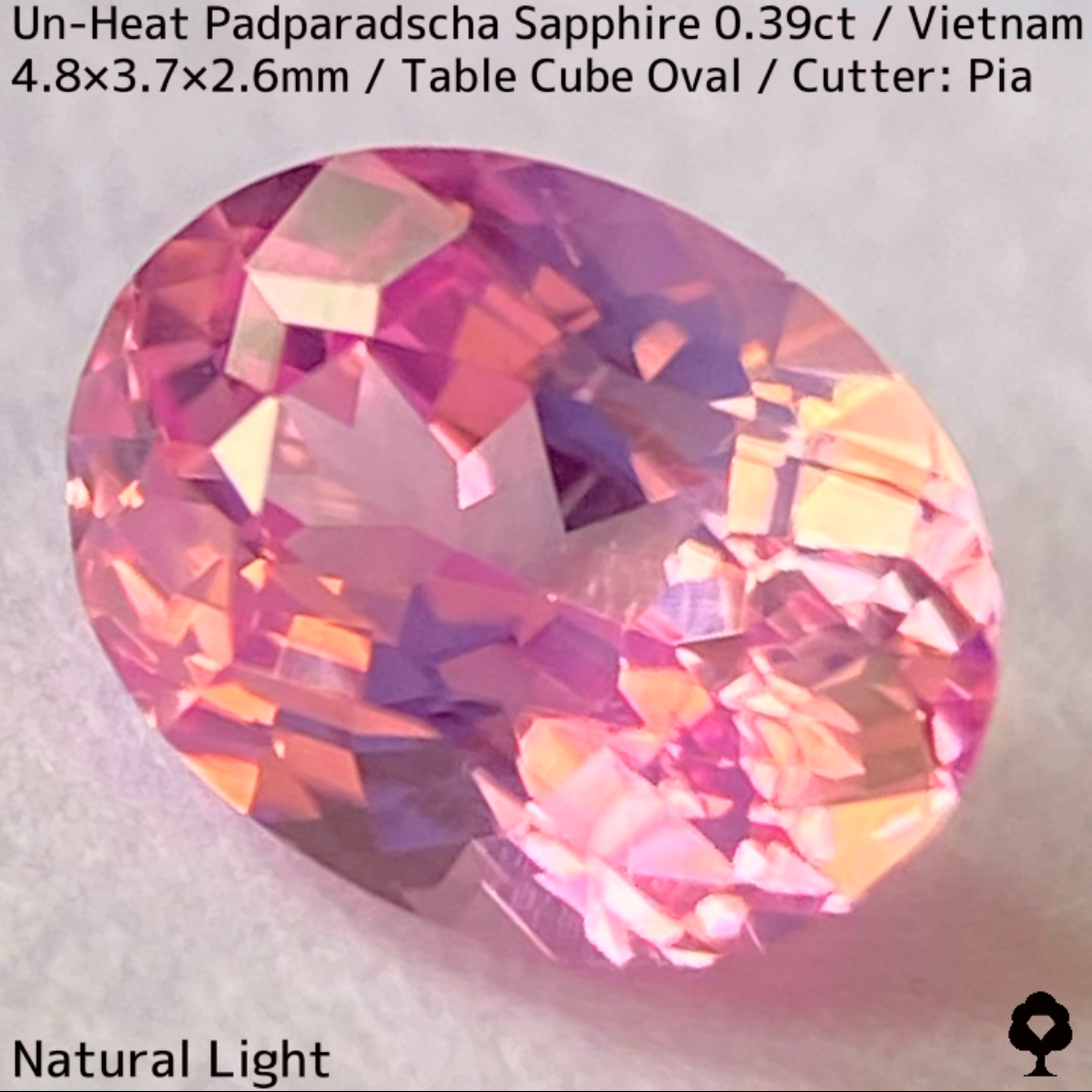 Un-Heat Padparadscha Sapphire 0.39ct