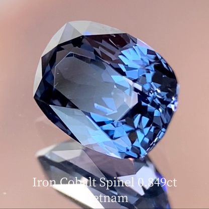 Iron Cobalt Spinel 0.849ct / Vietnam