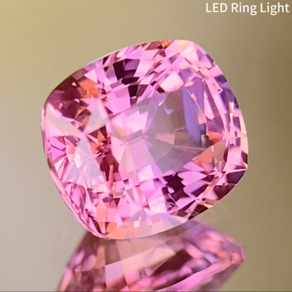 Un-Heat Padparadscha Sapphire 0.903ct / Sri Lanka