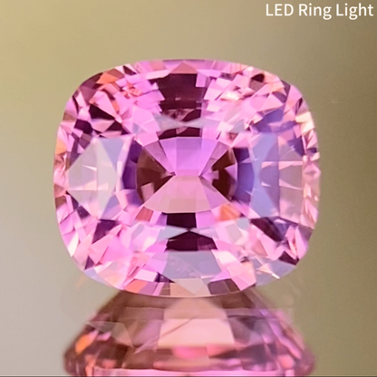 Un-Heat Padparadscha Sapphire 0.903ct / Sri Lanka