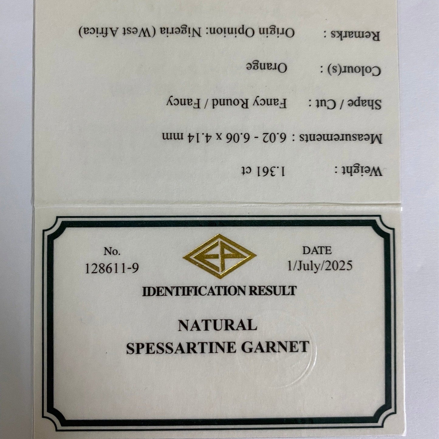 Spessartine Garnet 1.361ct / Nigeria