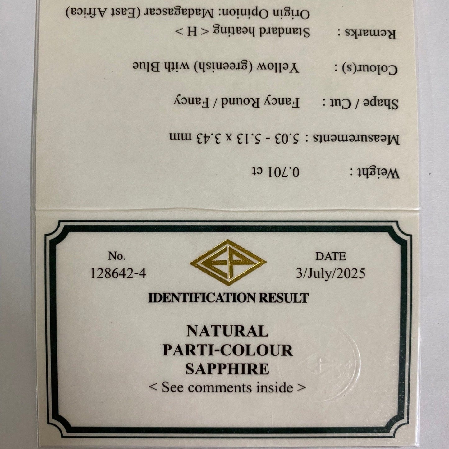 Parti-Color Sapphire 0.701ct / Madagascar