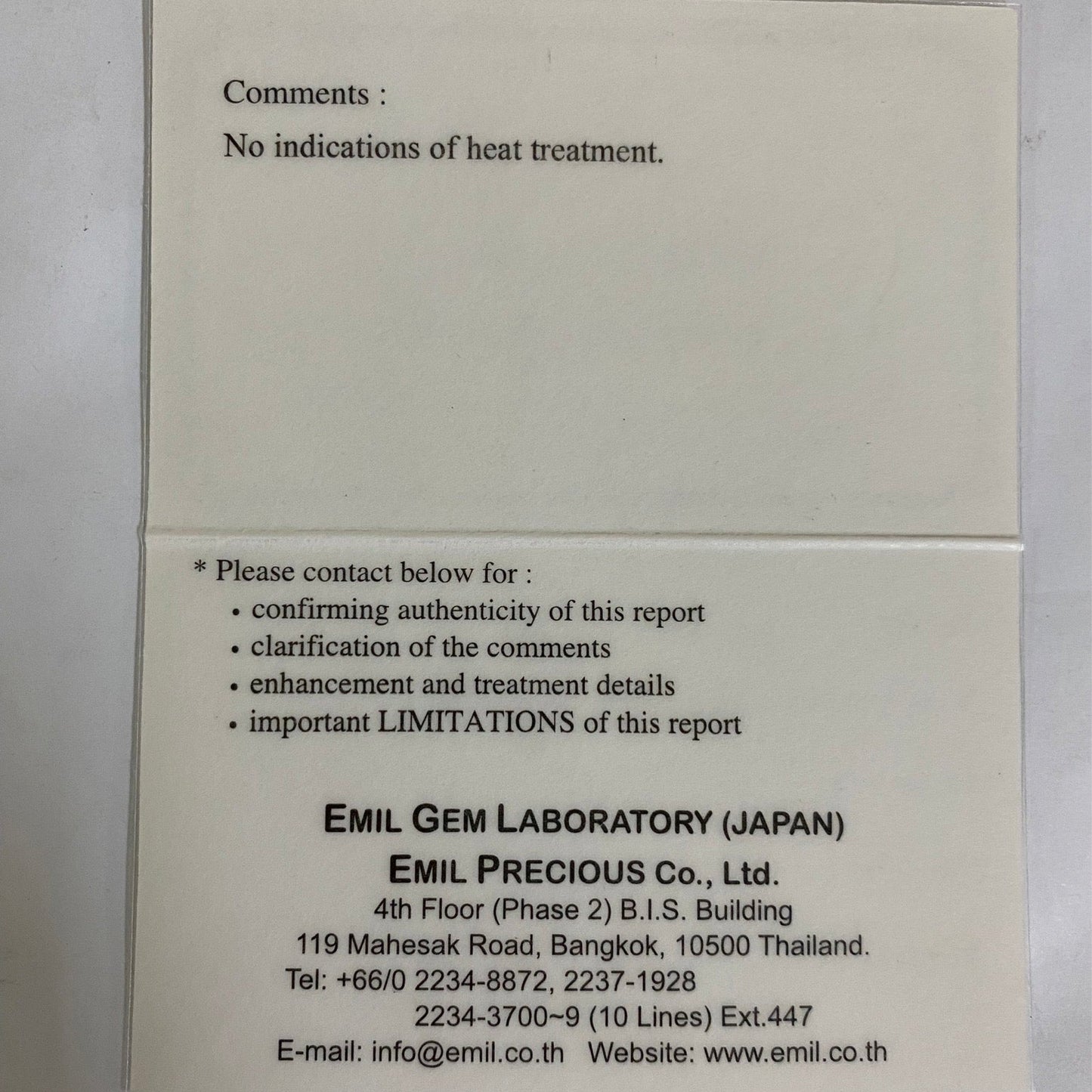 Unheated Sapphire 0.724ct / Kanchanaburi (Thailand)