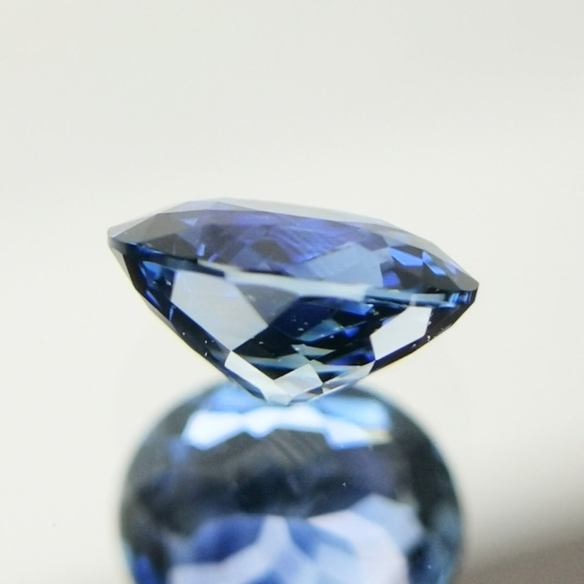 【Trial】Un-Heat Sapphire 0.360ct / Madagascar
