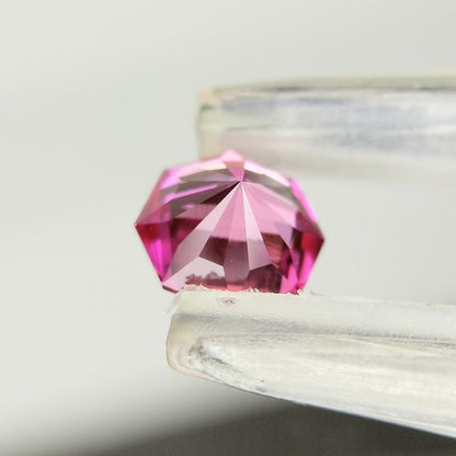 【Trial】“Purplish Pink” Un-Heat Sapphire 0.363ct / Sri Lanka