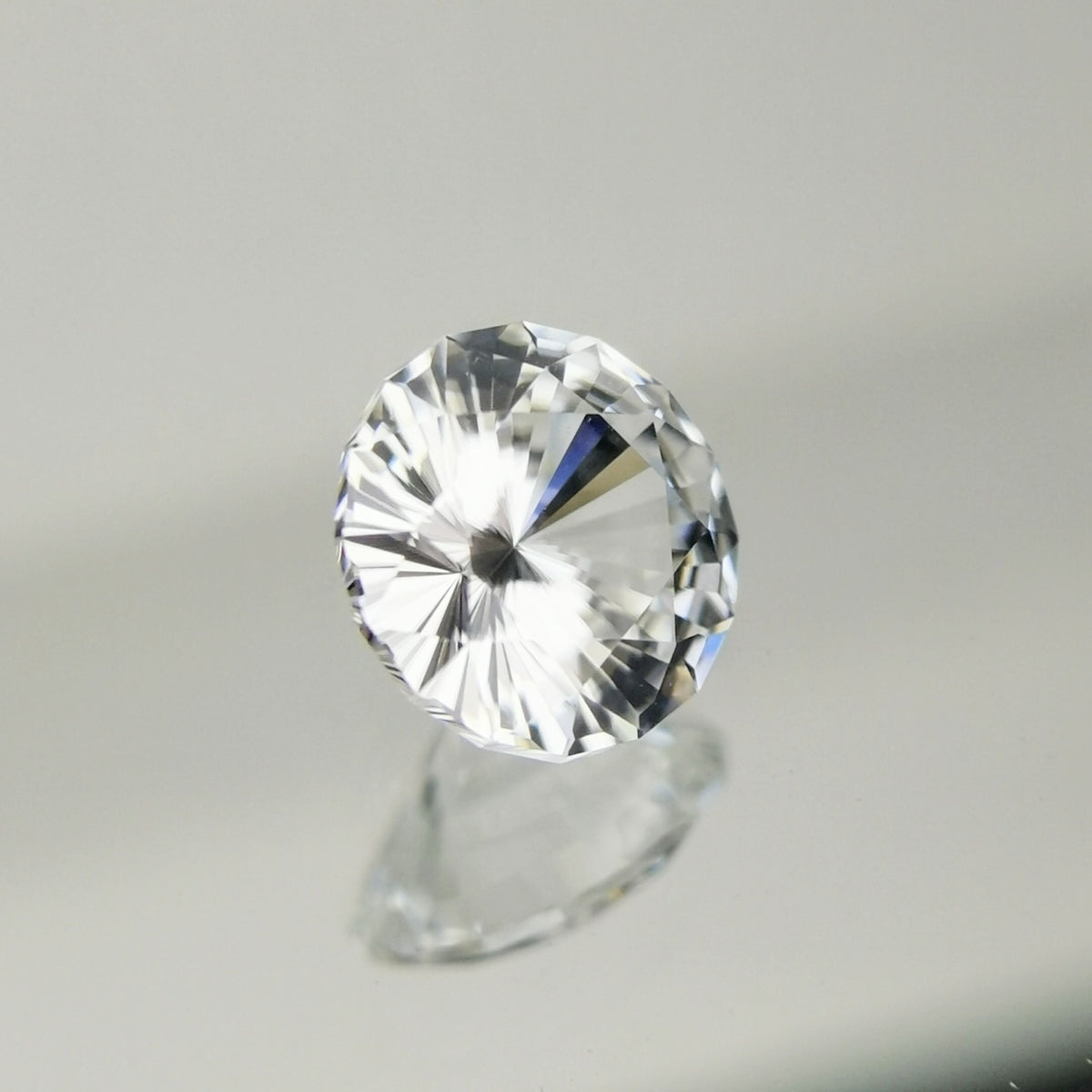 【Trial】Colorless Zircon 0.51ct / Cambodia