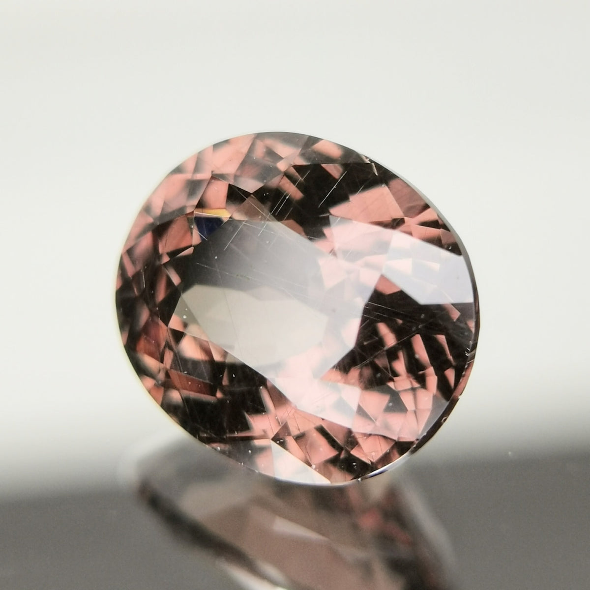 【Trial】Color Change Garnet 1.102ct / Tanzania