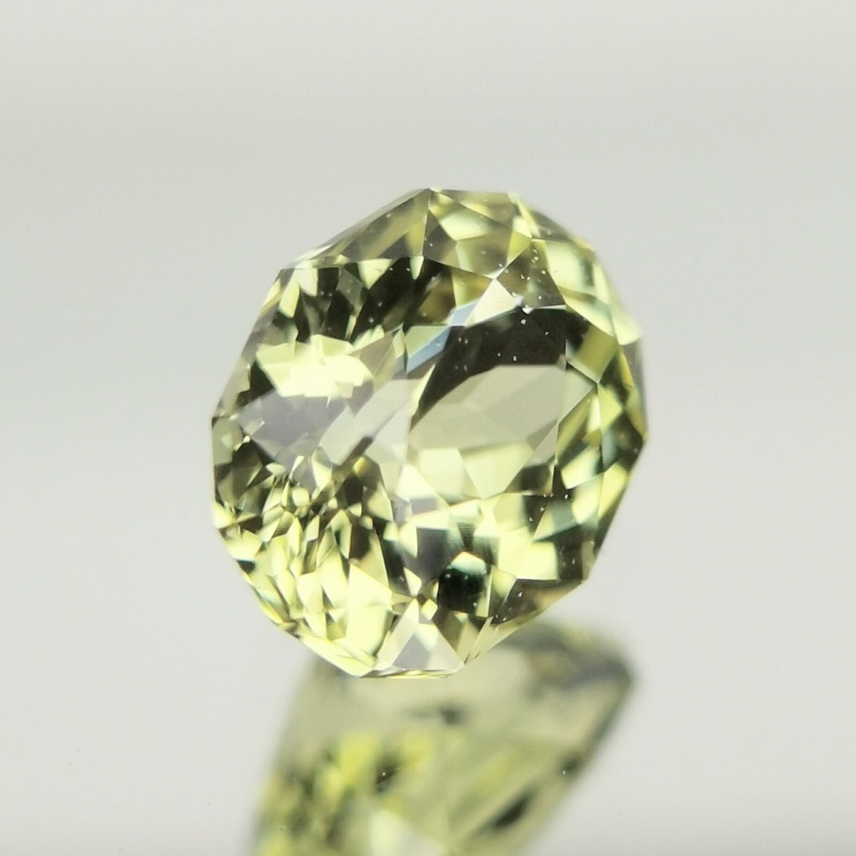 【Trial】Chrysoberyl 0.448ct / Sri Lanka