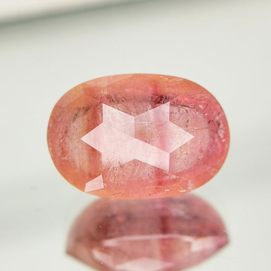 Tourmaline 3.743ct / Vietnam