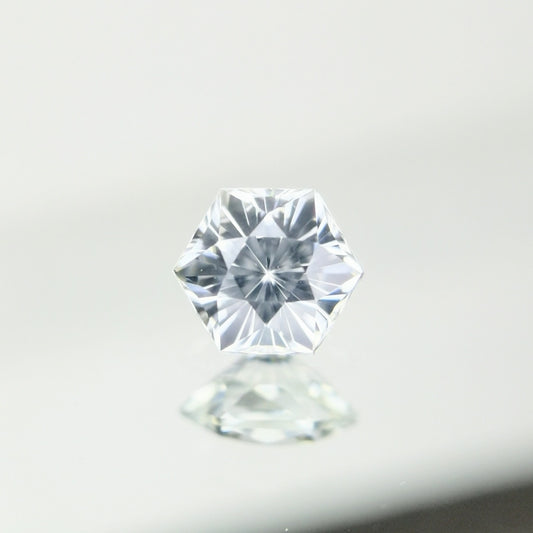 【Trial】“Snowflake” Colorless Zircon 0.38ct / Cambodia