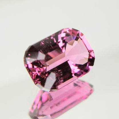 Tourmaline 0.69ct / Brazil