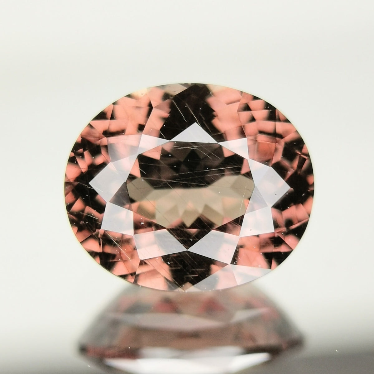 【Trial】Color Change Garnet 1.102ct / Tanzania