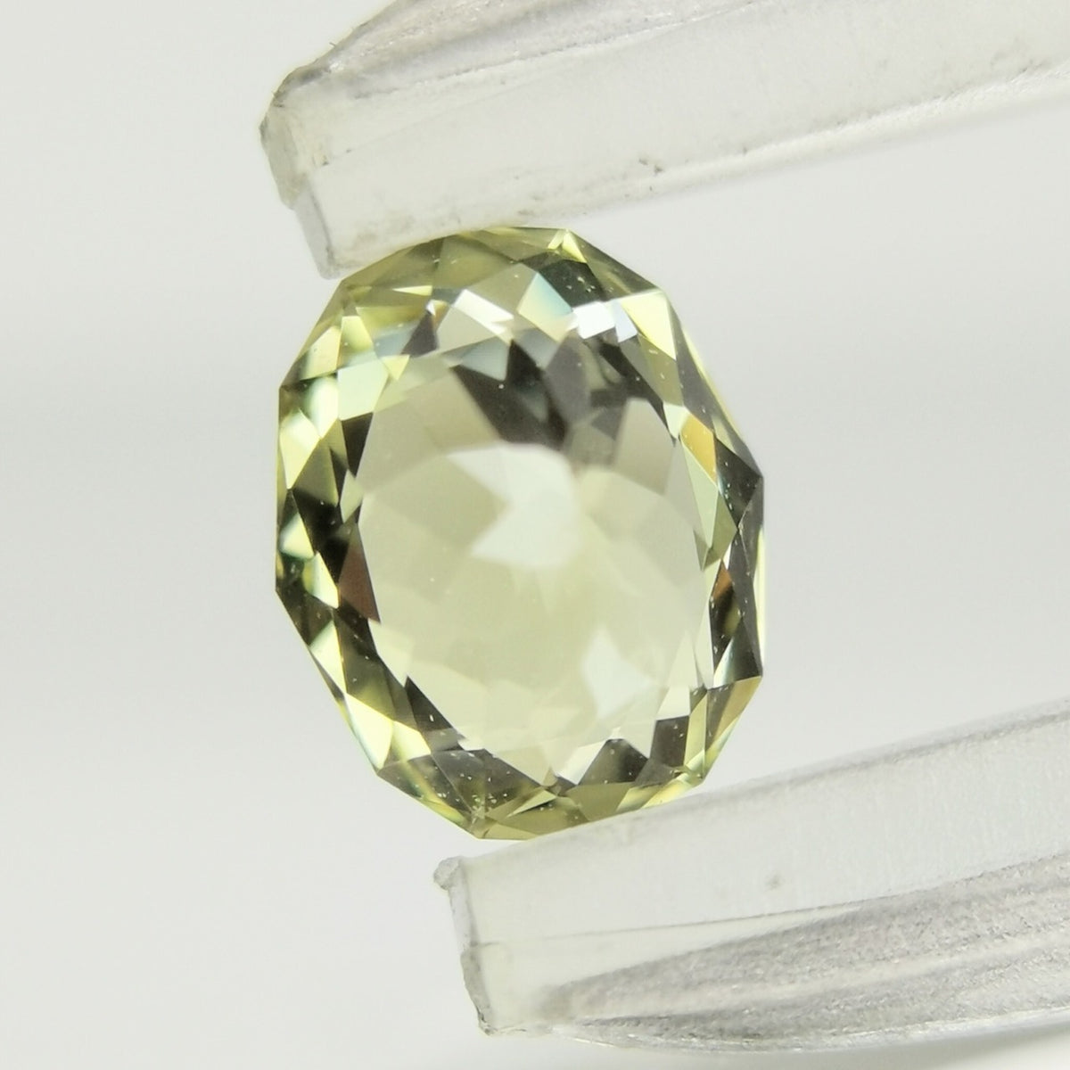 【Trial】Chrysoberyl 0.448ct / Sri Lanka