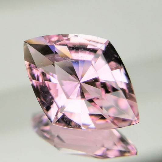 Tourmaline 1.969ct / Nigeria