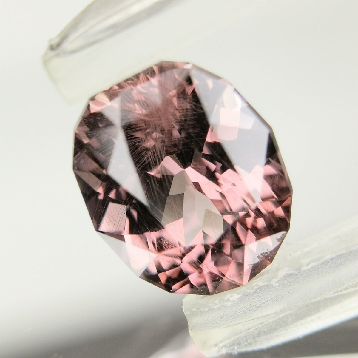 【Trial】Color Change Garnet 1.235ct / Tanzania