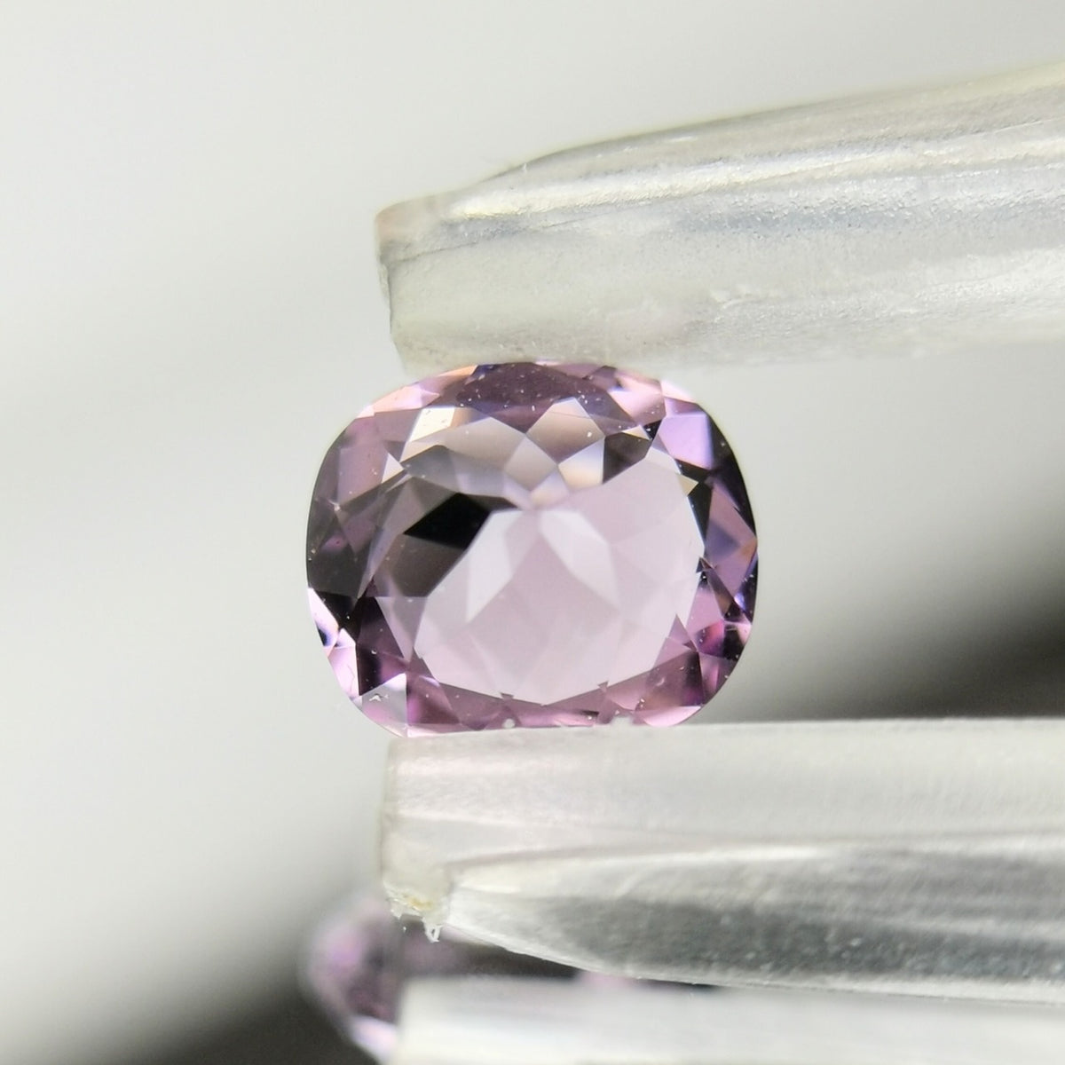 【Trial Price】Spinel 0.275ct / Vietnam