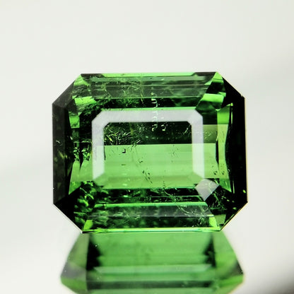 Green Tourmaline 1.661ct / Nigeria