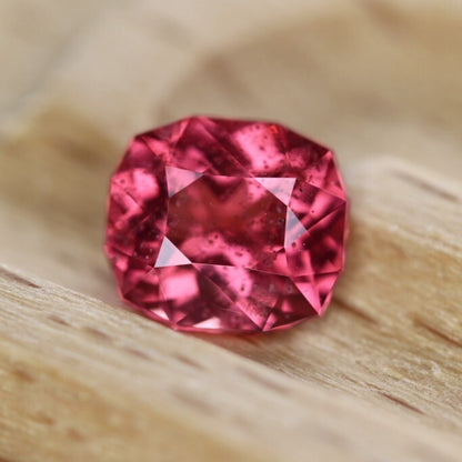 Spinel (Myanmar) 0.57ct.