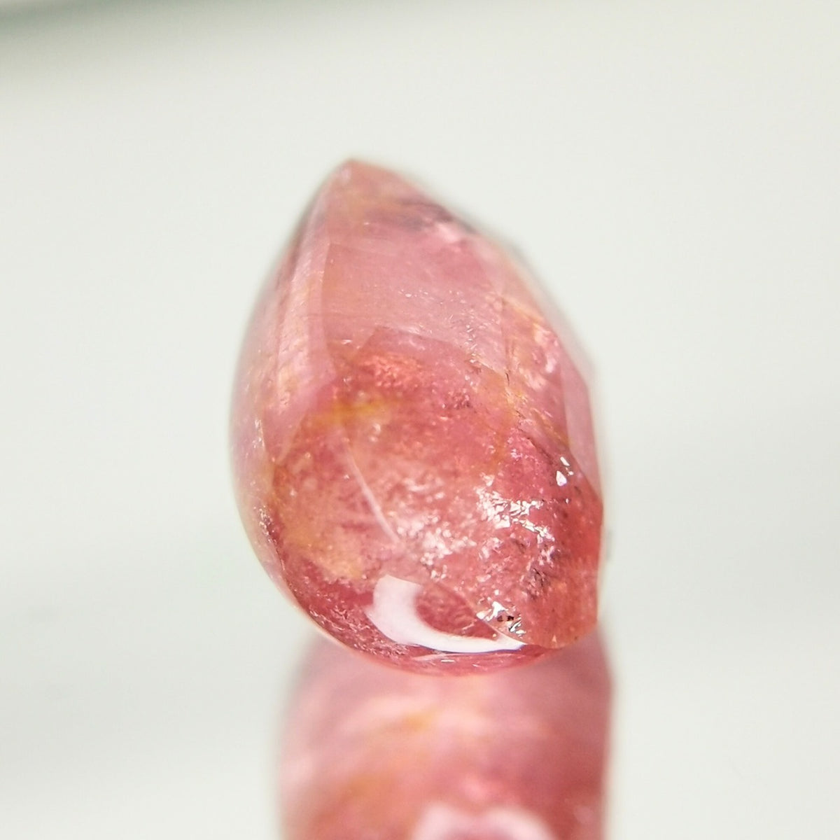 Tourmaline 3.743ct / Vietnam