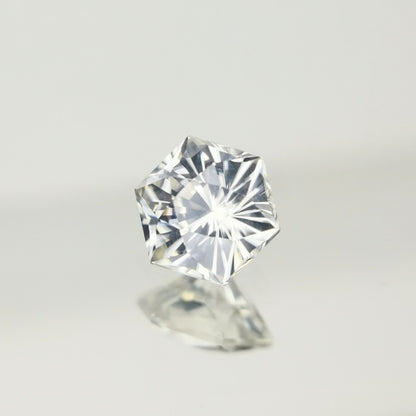【Trial】“Snowflake” Colorless Zircon 0.39ct / Cambodia