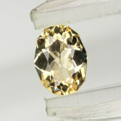 【Trial】Imperial Topaz 0.46ct / Brazil