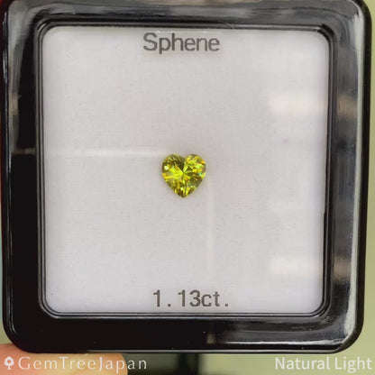 【Trial Price】Greenish Yellow Sphene 1.13ct / Madagascar
