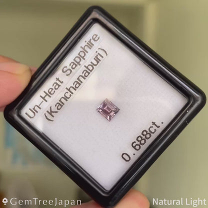 Un-Heat Sapphire 0.688ct / Thailand (Kanchanaburi)