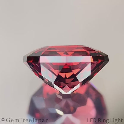Malaya Garnet 1.491ct / Tanzania