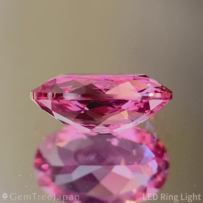 Purplish Pink Sapphire 0.742ct / Madagascar