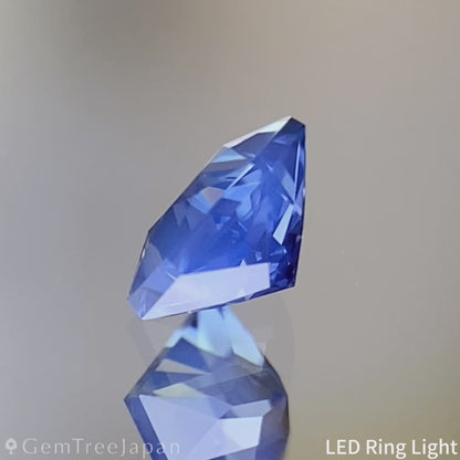 Silky Blue Sapphire 0.306ct / Cameroon