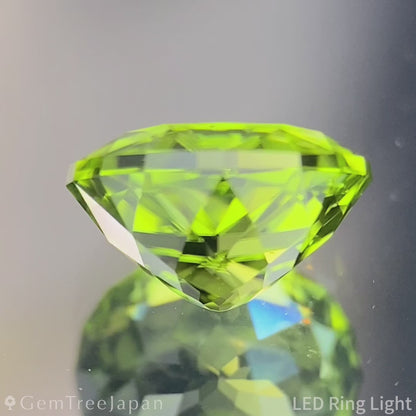 Peridot 1.62ct / Vietnam
