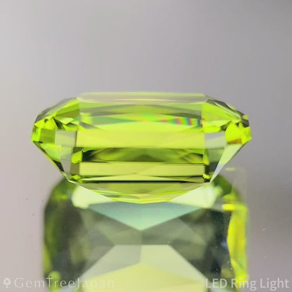Peridot 1.28ct / U.S.A.