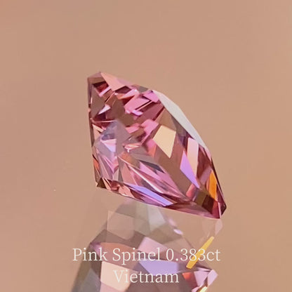 Pink Spinel 0.383ct / Vietnam