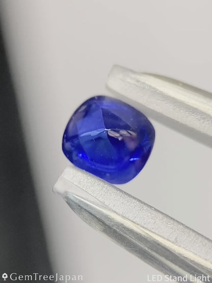 Royal Blue Sapphire 0.413ct / Sri Lanka