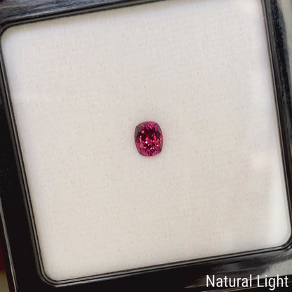 Orangy Purple Sapphire 0.829ct / Madagascar