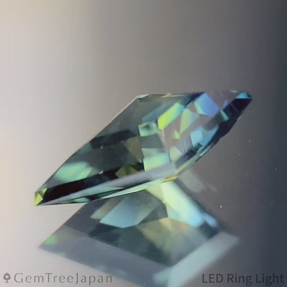 Un-Heat Parti-Color Sapphire 0.759ct / Madagascar