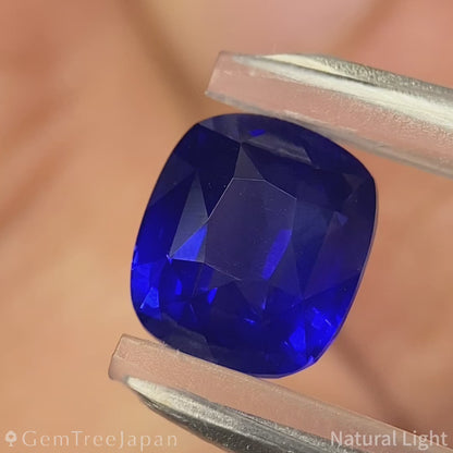Cornflower Blue Sapphire 3.110ct / Burma